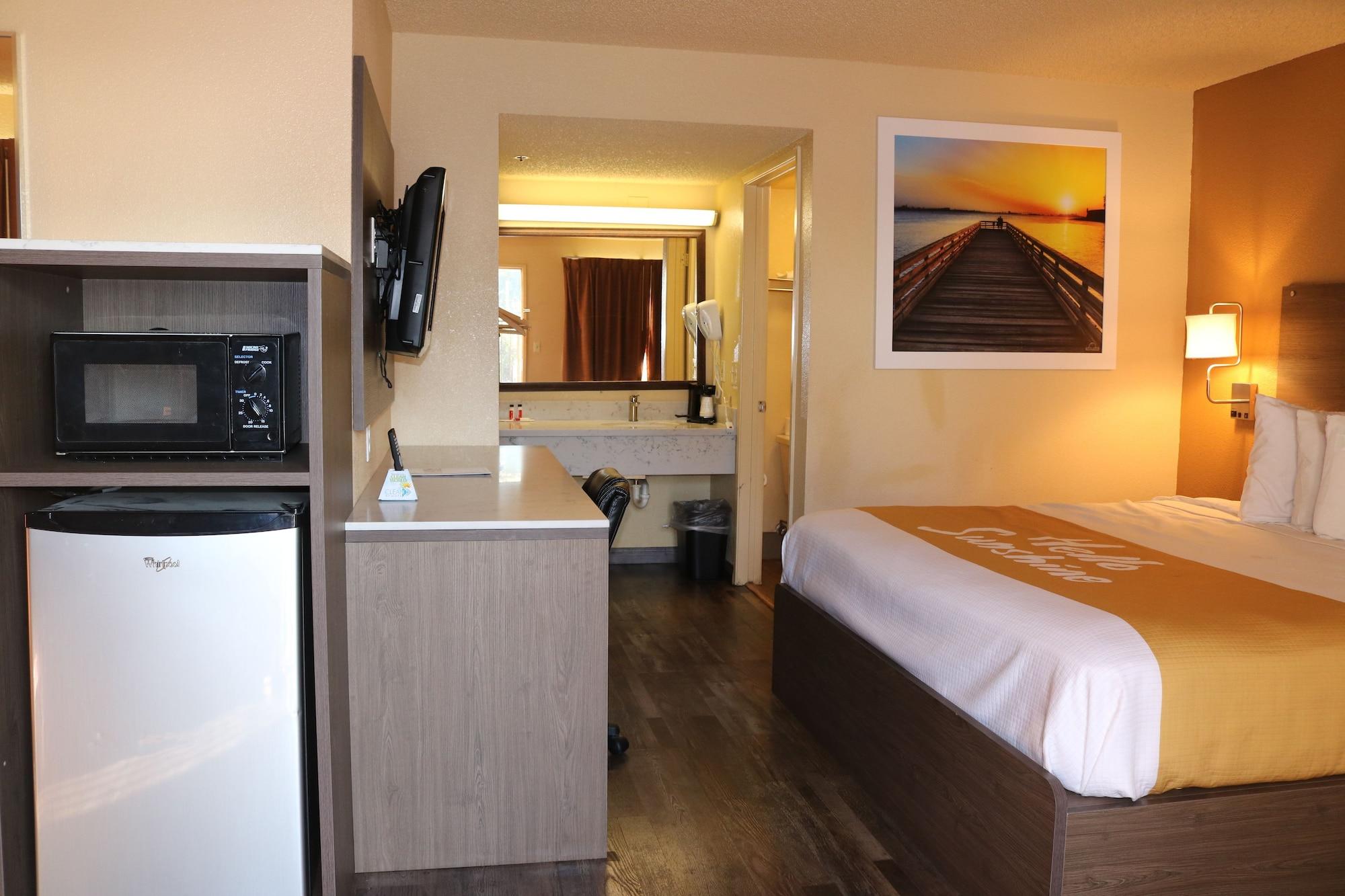 Days Inn By Wyndham Fresno South Exteriör bild